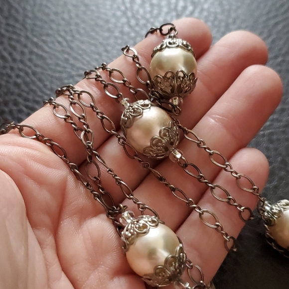 Sterling silver Iris Lane necklace - Picture 4 of 10